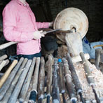 Robin Wood bowl turner, making beechwood bowls using a pole lathe